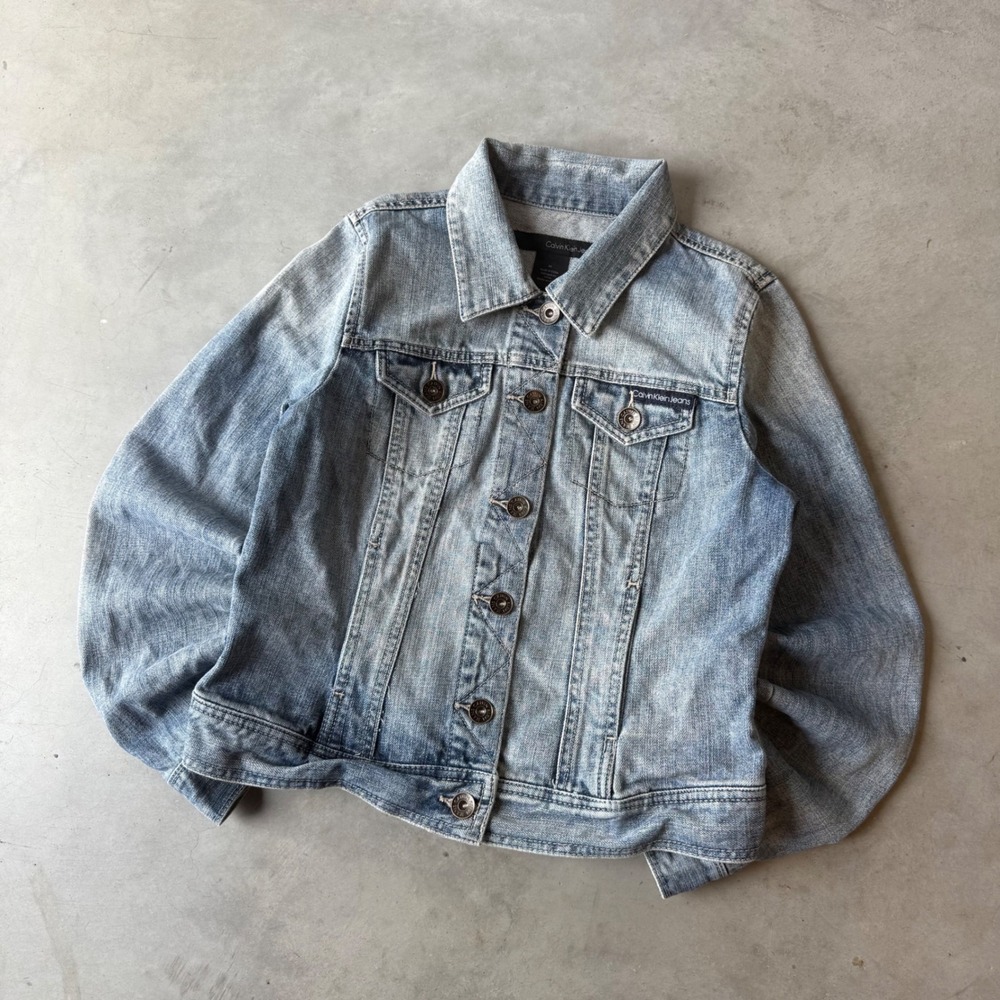 Calvin Klein Jeans Womens Medium Light Wash Denim Trucker Jacket Blue